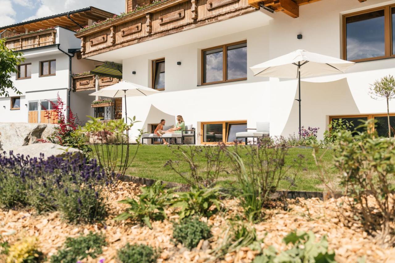 Edenhauserhof Neu Gotzens Eksteriør billede