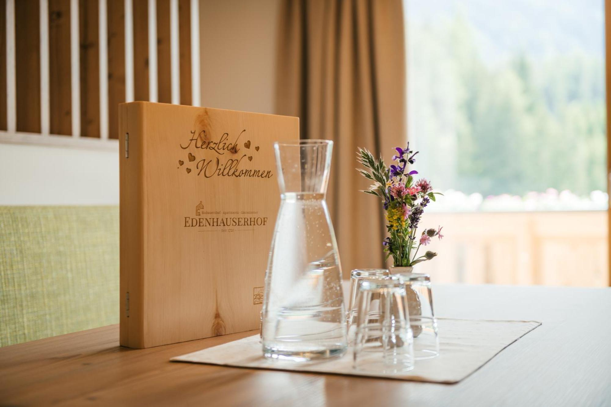 Edenhauserhof Neu Gotzens Eksteriør billede