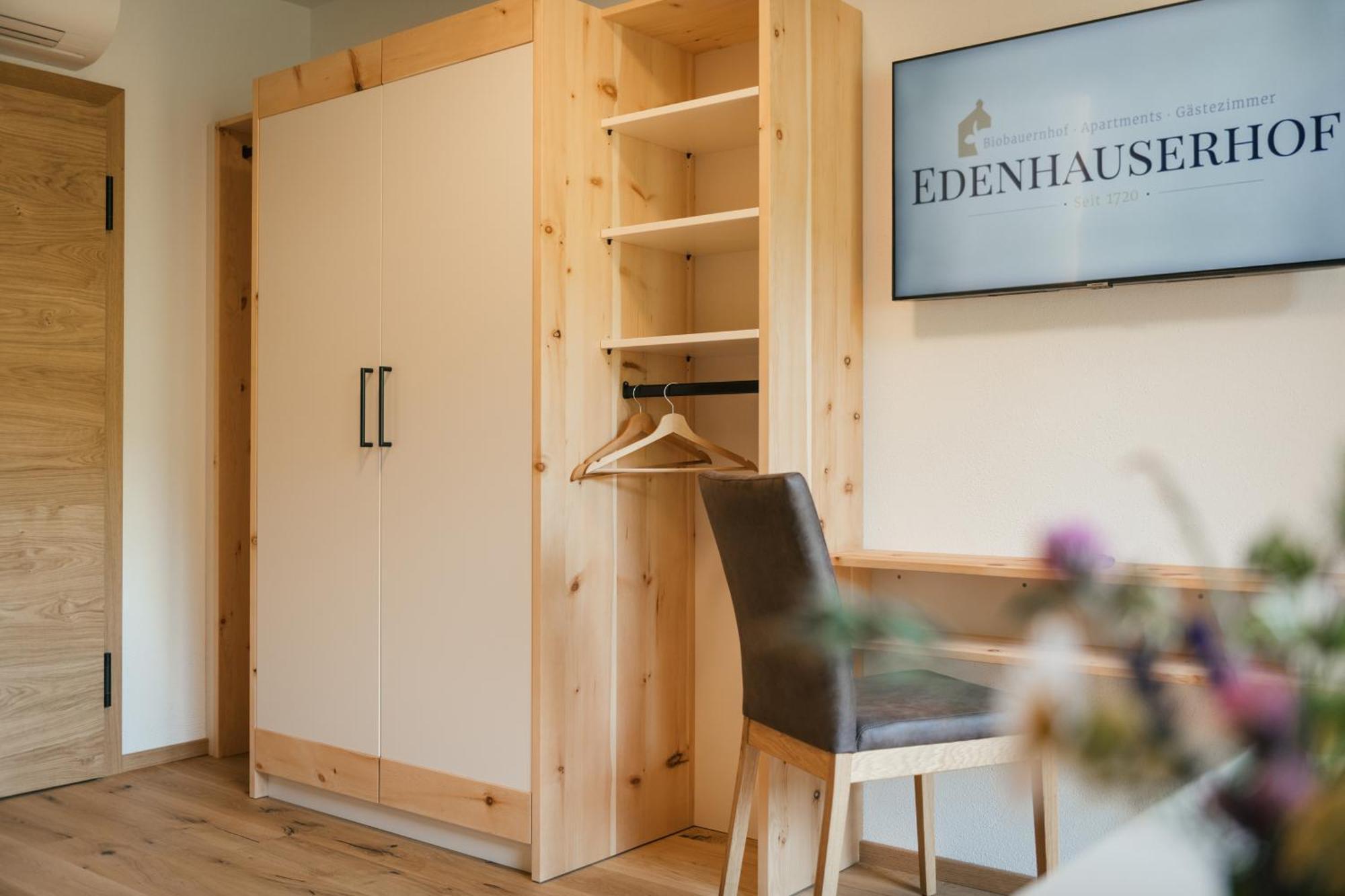 Edenhauserhof Neu Gotzens Eksteriør billede
